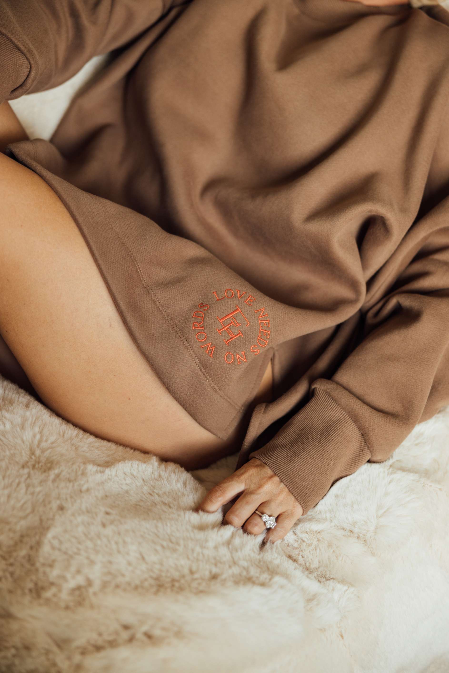 Cacao Dropped Hem Sweatshirt